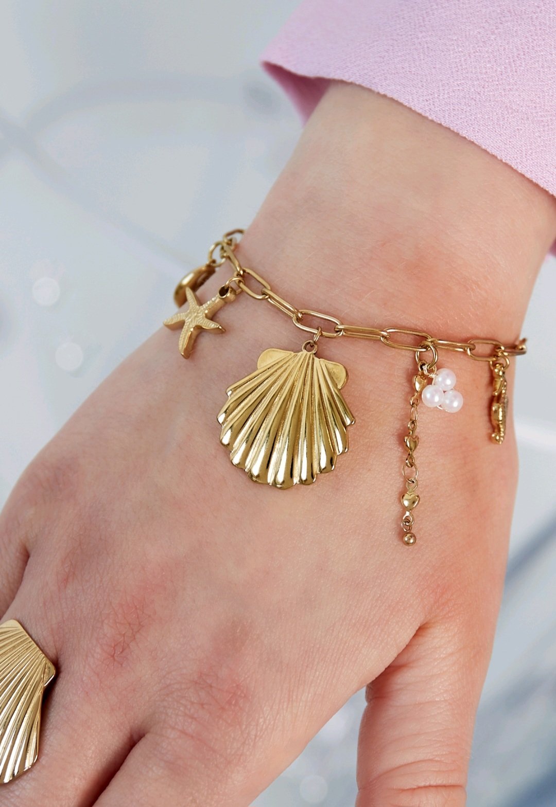 Beachy bracelet