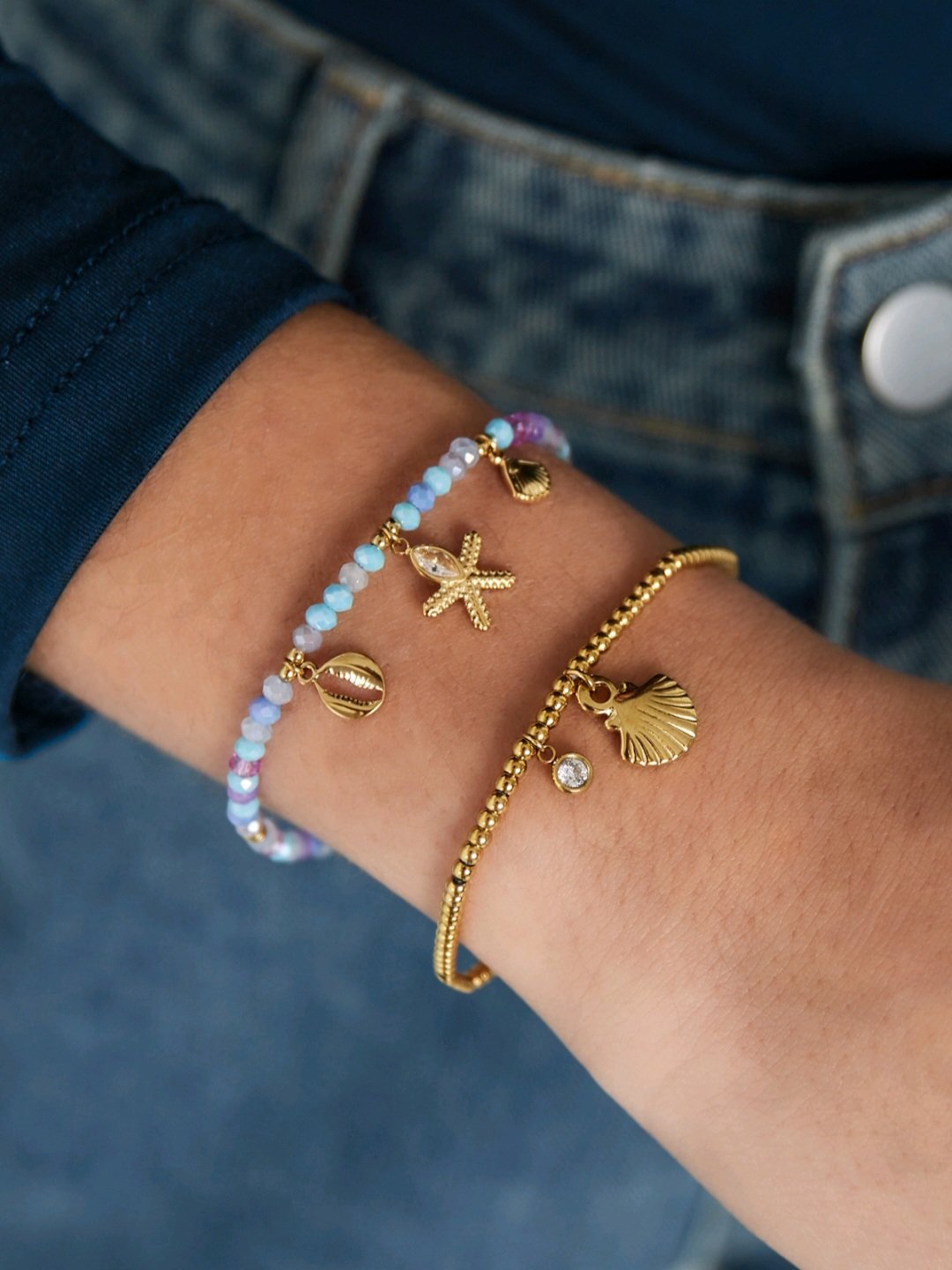 Beach day bracelet blue