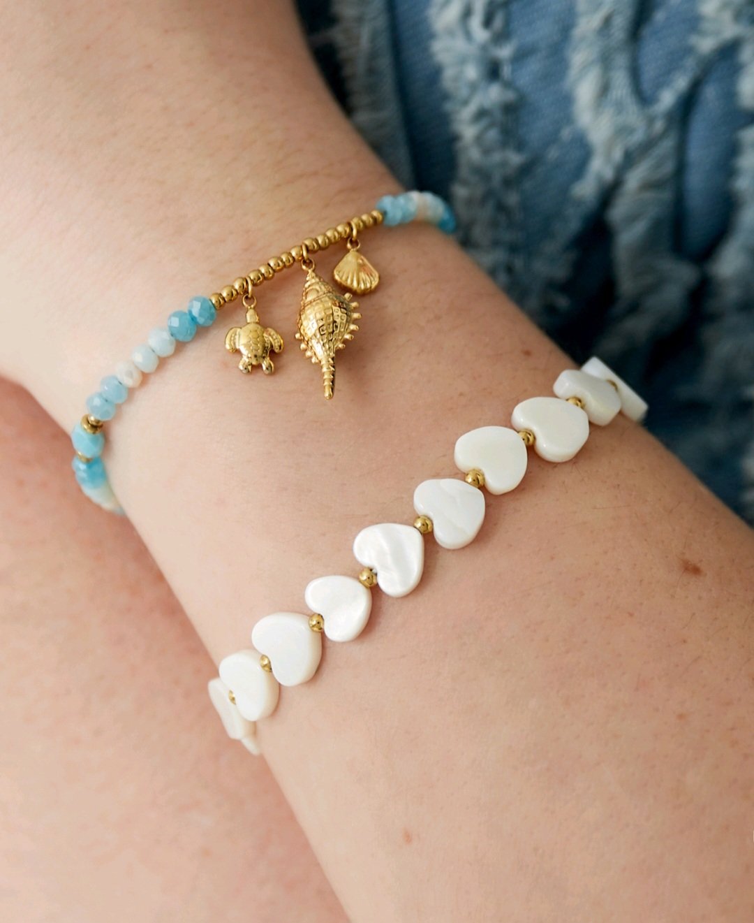 Shell show bracelet blue