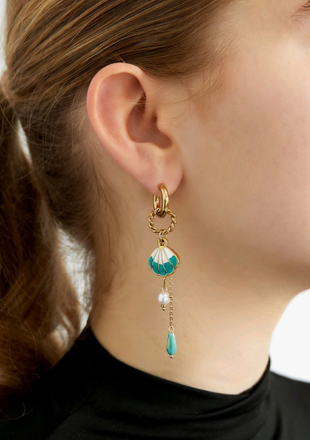 Large shell earrings