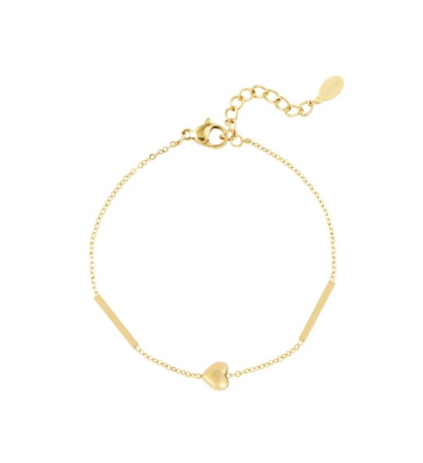 Simple heart bracelet