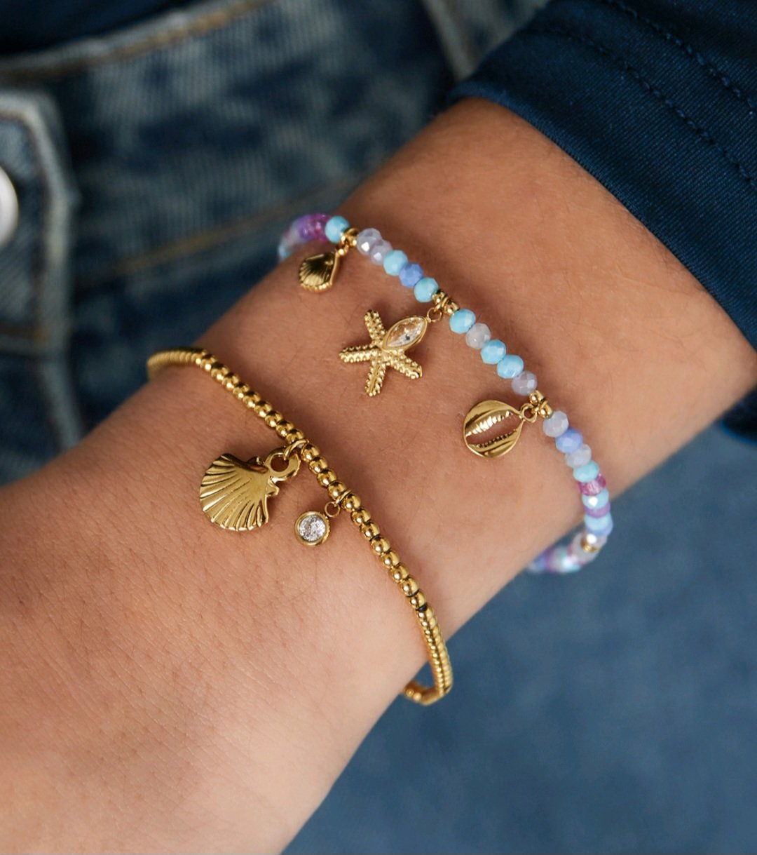 Sparkly shell bracelet